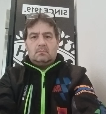 <span>Bort, 48</span> <span style='width: 25px; height: 16px; float: right; background-image: url(/bitmaps/flags_small/SI.PNG)'> </span><br><span>Ljubljana, スロベニア</span> <input type='button' class='joinbtn' style='float: right' value='JOIN NOW' />