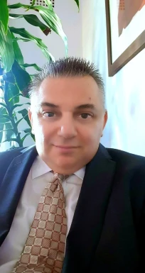 <span>Brad, 59</span>&nbsp;<span style='width: 25px; height: 16px; float: right; background-image: url(/bitmaps/flags_small/AU.PNG)'>&nbsp;</span><br><span>Sydney, Australia</span>&nbsp;<input type='button' class='joinbtn' style='float: right' value='JOIN NOW' />