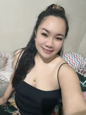 <span>Lhes, 40</span>&nbsp;<span style='width: 25px; height: 16px; float: right; background-image: url(/bitmaps/flags_small/PH.PNG)'>&nbsp;</span><br><span>Angeles, Philippines</span>&nbsp;<input type='button' class='joinbtn' style='float: right' value='JOIN NOW' />