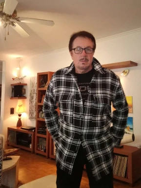 French men looking for love