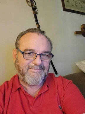 <span>George, 64</span> <span style='width: 25px; height: 16px; float: right; background-image: url(/bitmaps/flags_small/GR.PNG)'> </span><br><span>Athens, ギリシャ</span> <input type='button' class='joinbtn' style='float: right' value='JOIN NOW' />