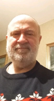 <span>István, 66</span> <span style='width: 25px; height: 16px; float: right; background-image: url(/bitmaps/flags_small/HU.PNG)'> </span><br><span>Szombathely, Ungheria</span> <input type='button' class='joinbtn' style='float: right' value='JOIN NOW' />